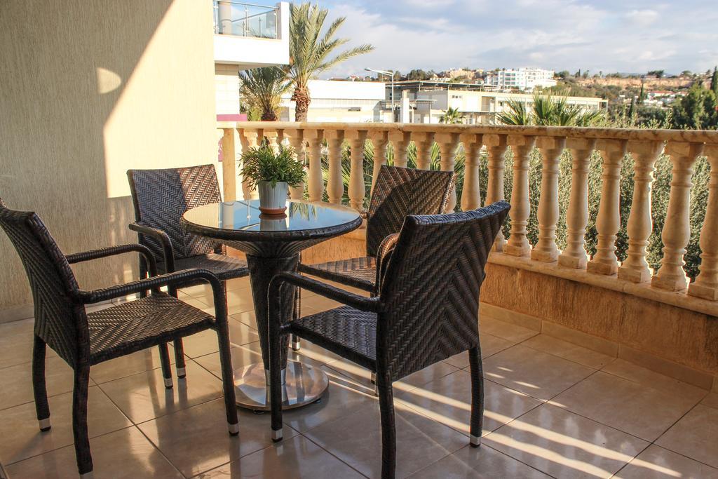 King'S Gardens Apartment Paphos Eksteriør bilde